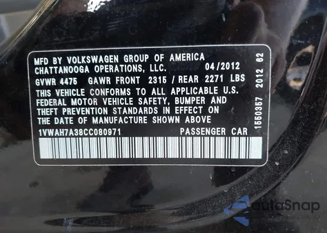 2012 Volkswagen Passat 2.5L S z USA, uszkodzony, nr VIN 1VWAH7A38CC080971